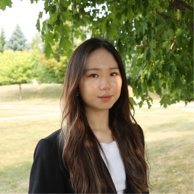 Jessi Huang Headshot